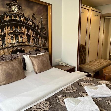 อีลีท มาร์มารา บอสฟอรัส สวีทส์ อิสตันบูล Hotel ภายนอก รูปภาพ